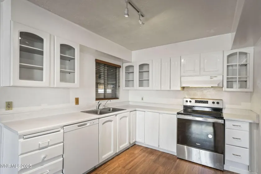 920 Brentwood, Reno, Nevada 89502, 3 Bedrooms Bedrooms, ,1 BathroomBathrooms,Residential,Residential,Brentwood,250058215