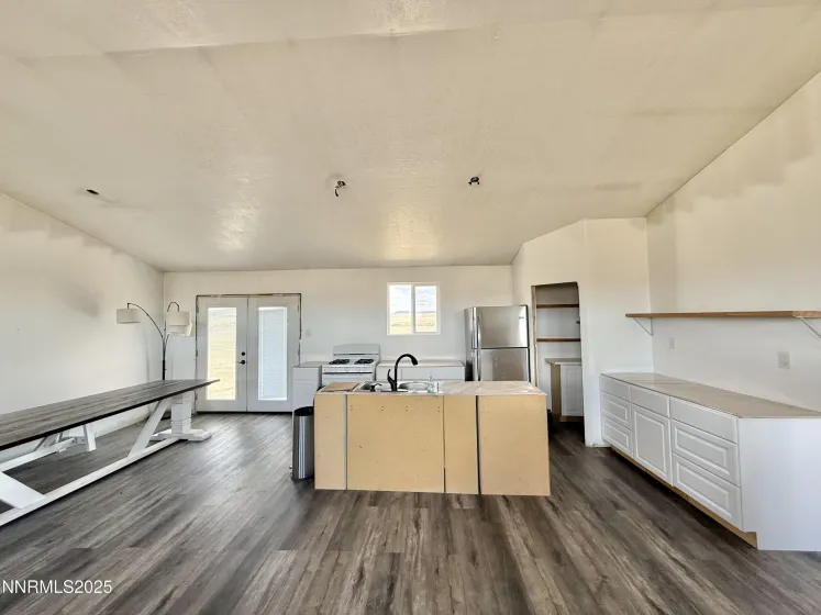 51 Horseshoe, Crescent Valley, Nevada 89821, 3 Bedrooms Bedrooms, ,2 BathroomsBathrooms,Residential,Residential,Horseshoe,250058216