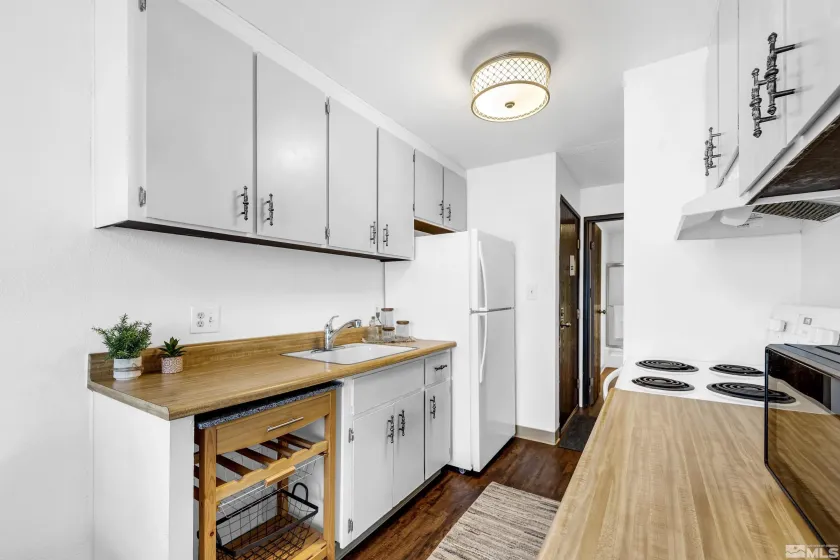 400 Saliman, Carson City, Nevada 89701, 1 Bedroom Bedrooms, ,1 BathroomBathrooms,Residential,Residential,Saliman,250002892