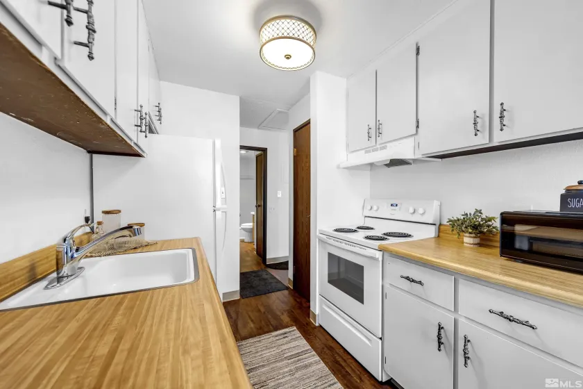 400 Saliman, Carson City, Nevada 89701, 1 Bedroom Bedrooms, ,1 BathroomBathrooms,Residential,Residential,Saliman,250002892