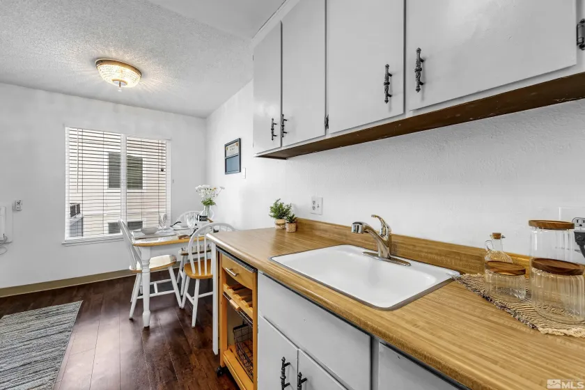 400 Saliman, Carson City, Nevada 89701, 1 Bedroom Bedrooms, ,1 BathroomBathrooms,Residential,Residential,Saliman,250002892