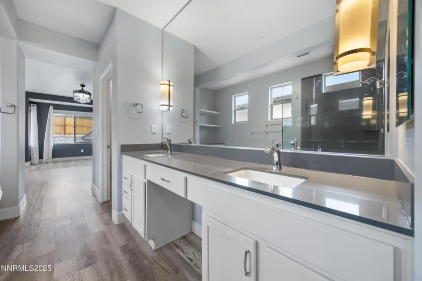 2738 Kettle, Sparks, Nevada 89436, 4 Bedrooms Bedrooms, ,3 BathroomsBathrooms,Residential,Residential,Kettle,250054573