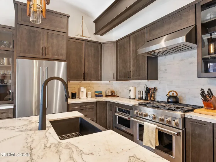 600 US Highway 50, Zephyr Cove, Nevada 89448, 3 Bedrooms Bedrooms, ,3 BathroomsBathrooms,Residential,Residential,US Highway 50,250052268