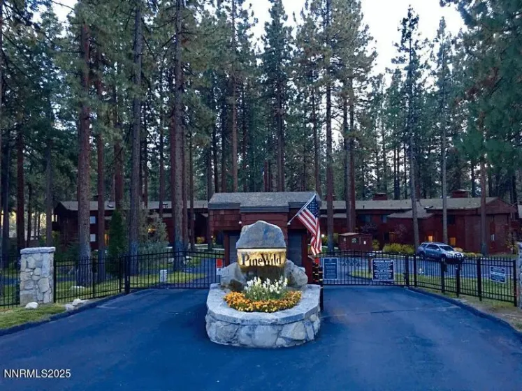 600 US Highway 50, Zephyr Cove, Nevada 89448, 3 Bedrooms Bedrooms, ,3 BathroomsBathrooms,Residential,Residential,US Highway 50,250052268