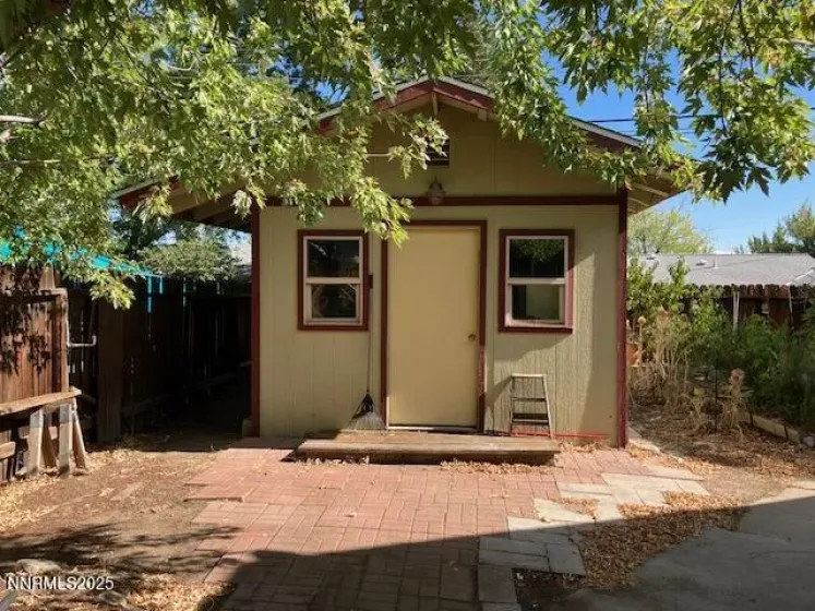 730 James, Reno, Nevada 89503, 3 Bedrooms Bedrooms, ,2 BathroomsBathrooms,Residential,Residential,James,250055807
