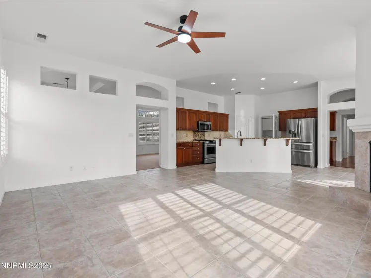 1300 Foxglen, Reno, Nevada 89521, 3 Bedrooms Bedrooms, ,2 BathroomsBathrooms,Residential,Residential,Foxglen,250058228