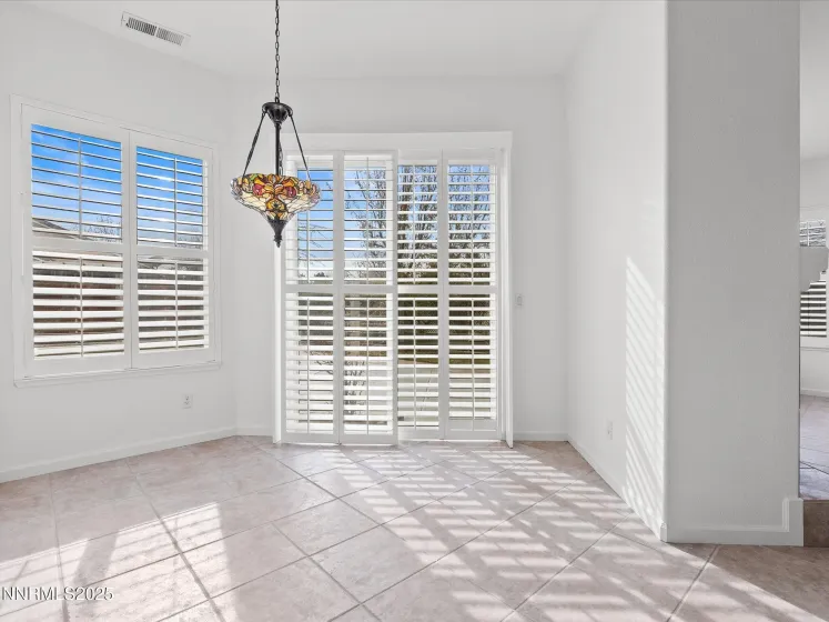 1300 Foxglen, Reno, Nevada 89521, 3 Bedrooms Bedrooms, ,2 BathroomsBathrooms,Residential,Residential,Foxglen,250058228