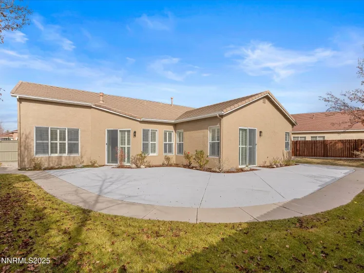 1300 Foxglen, Reno, Nevada 89521, 3 Bedrooms Bedrooms, ,2 BathroomsBathrooms,Residential,Residential,Foxglen,250058228