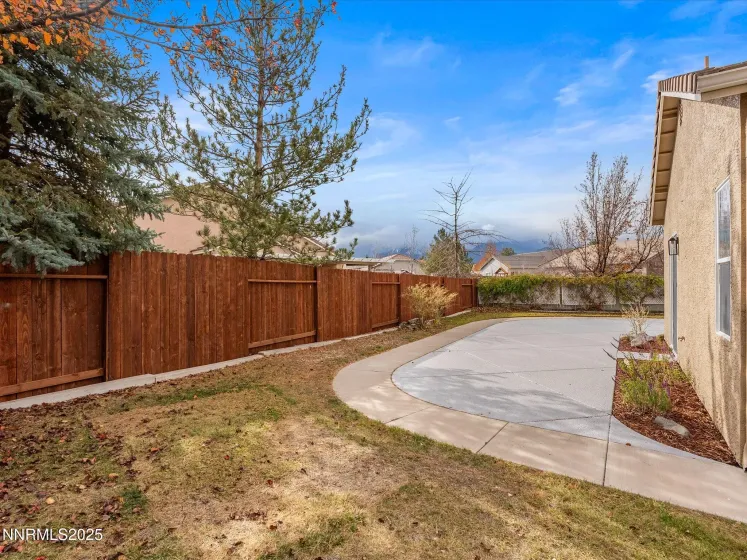 1300 Foxglen, Reno, Nevada 89521, 3 Bedrooms Bedrooms, ,2 BathroomsBathrooms,Residential,Residential,Foxglen,250058228