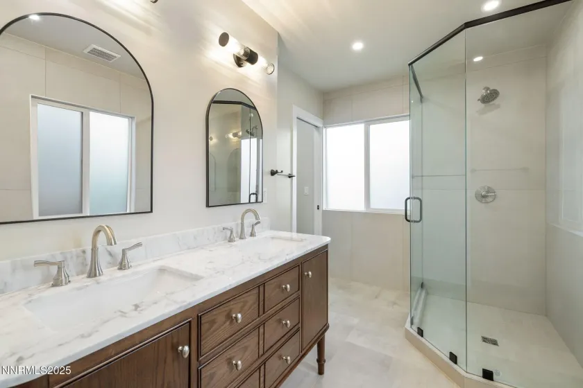 1418 Lander, Reno, Nevada 89509, 3 Bedrooms Bedrooms, ,3 BathroomsBathrooms,Residential,Residential,Lander,250058229