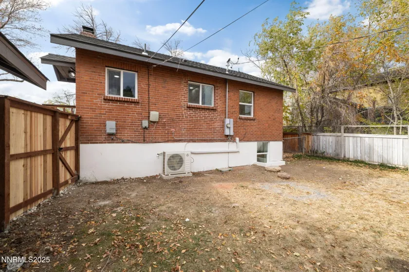 1418 Lander, Reno, Nevada 89509, 3 Bedrooms Bedrooms, ,3 BathroomsBathrooms,Residential,Residential,Lander,250058229