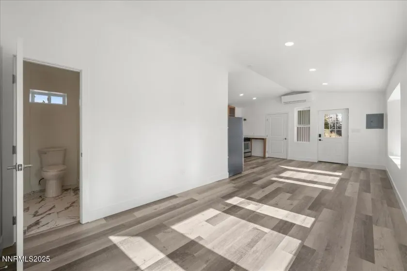 8101 Leroy, Reno, Nevada 89523, 5 Bedrooms Bedrooms, ,4 BathroomsBathrooms,Residential,Residential,Leroy,250058232