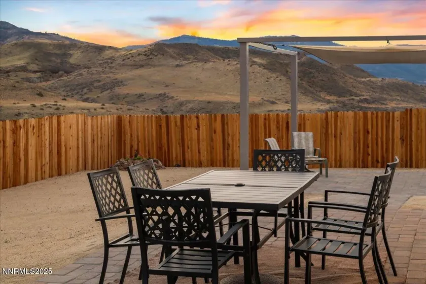 8101 Leroy, Reno, Nevada 89523, 5 Bedrooms Bedrooms, ,4 BathroomsBathrooms,Residential,Residential,Leroy,250058232