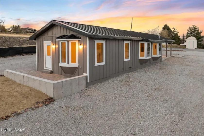 8101 Leroy, Reno, Nevada 89523, 5 Bedrooms Bedrooms, ,4 BathroomsBathrooms,Residential,Residential,Leroy,250058232