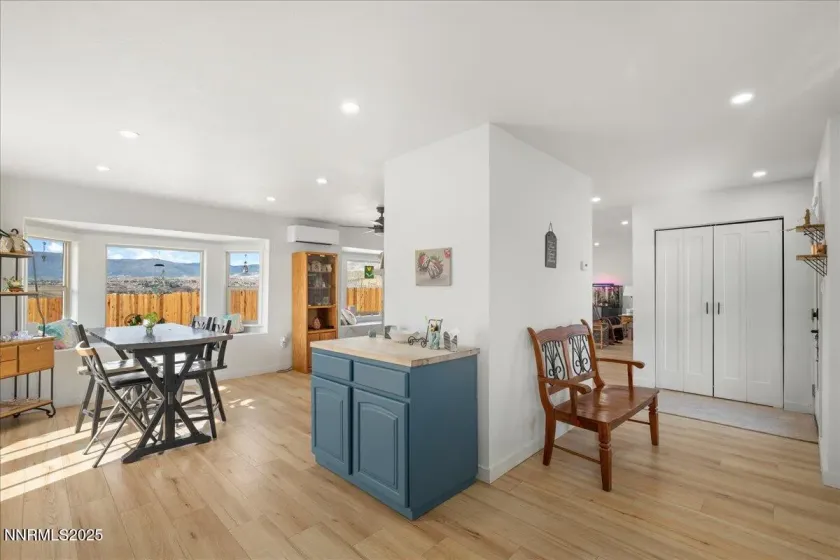 8101 Leroy, Reno, Nevada 89523, 5 Bedrooms Bedrooms, ,4 BathroomsBathrooms,Residential,Residential,Leroy,250058232