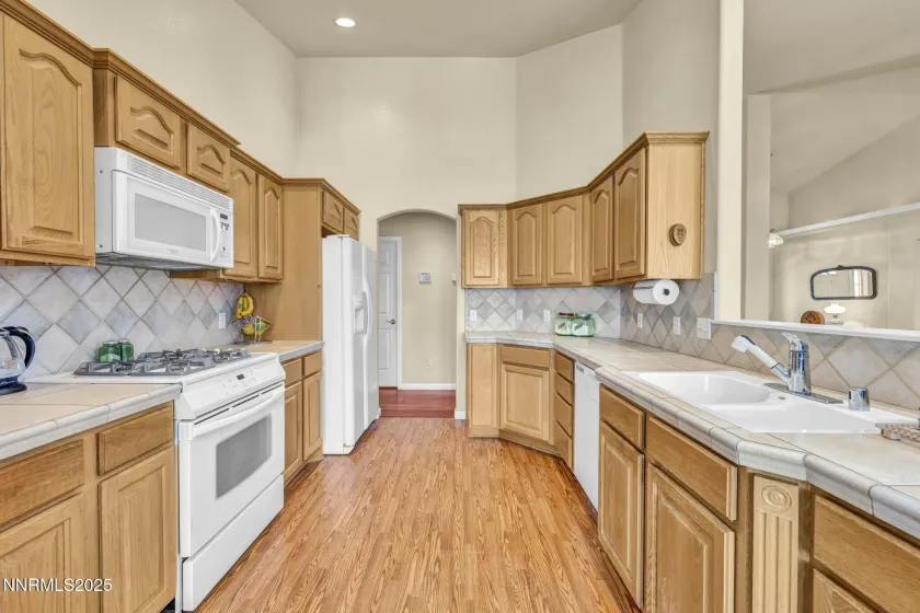 2866 La Cresta, Minden, Nevada 89423, 3 Bedrooms Bedrooms, ,2 BathroomsBathrooms,Residential,Residential,La Cresta,250058235