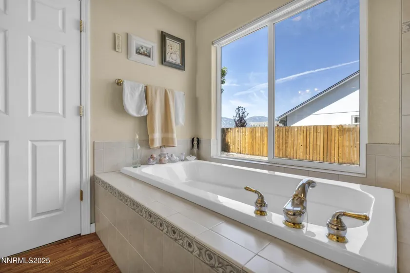 2866 La Cresta, Minden, Nevada 89423, 3 Bedrooms Bedrooms, ,2 BathroomsBathrooms,Residential,Residential,La Cresta,250058235