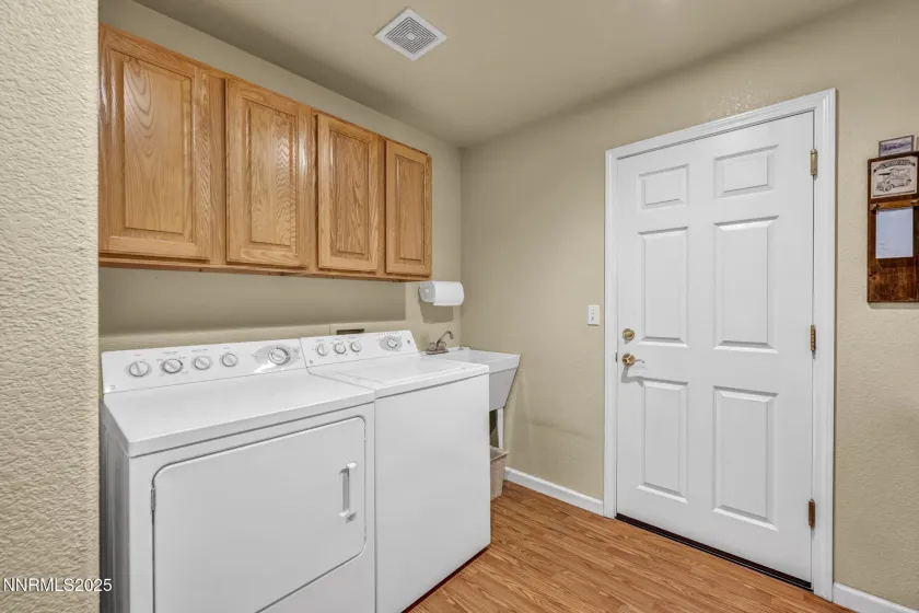 2866 La Cresta, Minden, Nevada 89423, 3 Bedrooms Bedrooms, ,2 BathroomsBathrooms,Residential,Residential,La Cresta,250058235