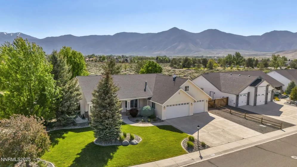 2866 La Cresta, Minden, Nevada 89423, 3 Bedrooms Bedrooms, ,2 BathroomsBathrooms,Residential,Residential,La Cresta,250058235