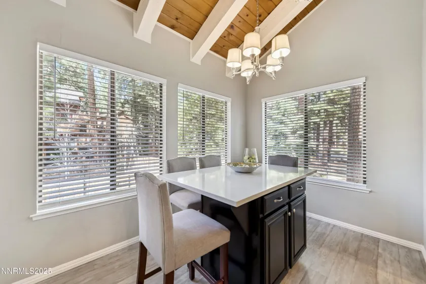 945 Harold, Incline Village, Nevada 89451, 2 Bedrooms Bedrooms, ,2 BathroomsBathrooms,Residential,Residential,Harold,250058238