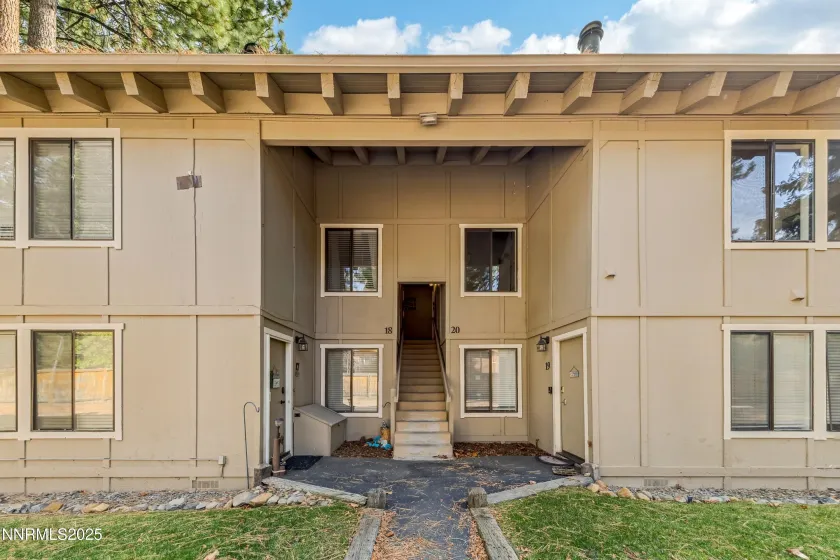 945 Harold, Incline Village, Nevada 89451, 2 Bedrooms Bedrooms, ,2 BathroomsBathrooms,Residential,Residential,Harold,250058238