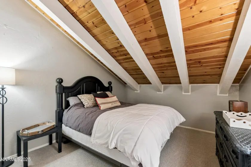 945 Harold, Incline Village, Nevada 89451, 2 Bedrooms Bedrooms, ,2 BathroomsBathrooms,Residential,Residential,Harold,250058238