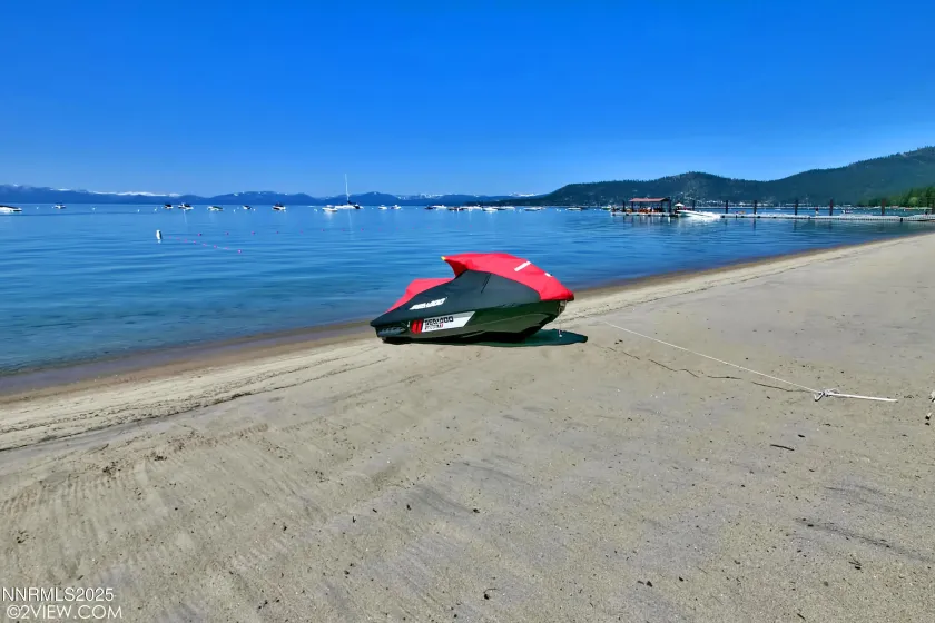 945 Harold, Incline Village, Nevada 89451, 2 Bedrooms Bedrooms, ,2 BathroomsBathrooms,Residential,Residential,Harold,250058238