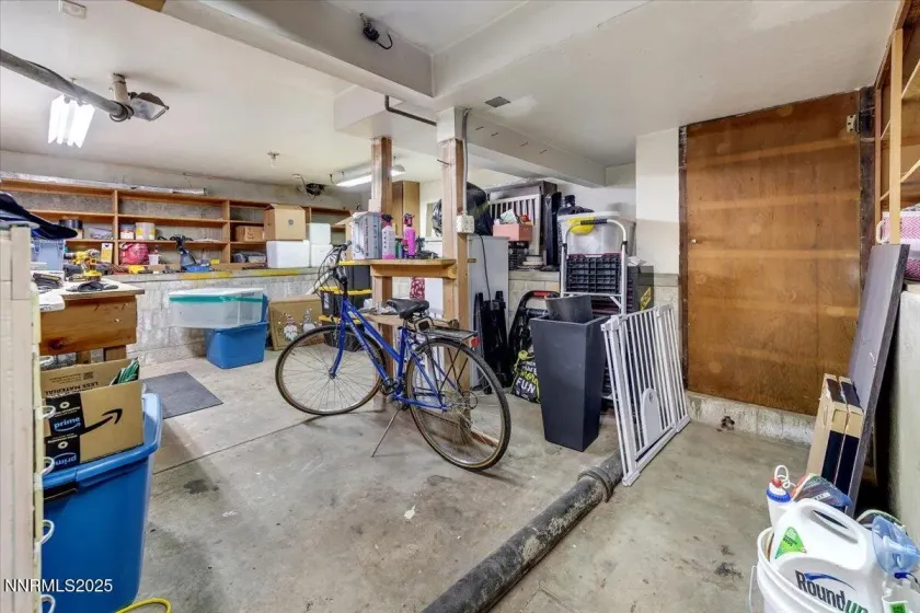 840 Hunter Lake, Reno, Nevada 89509, 3 Bedrooms Bedrooms, ,3 BathroomsBathrooms,Residential,Residential,Hunter Lake,250058237