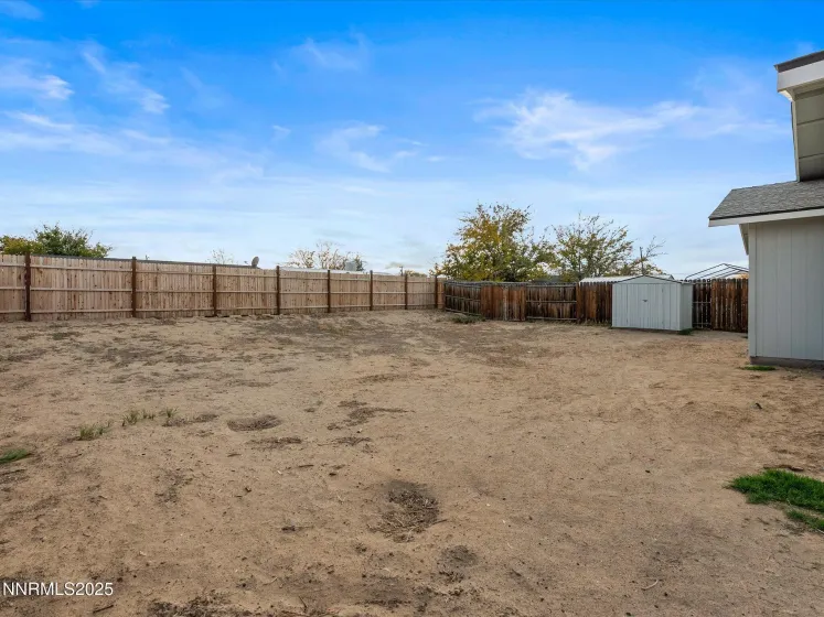 1951 Albert, Fallon, Nevada 89406, 4 Bedrooms Bedrooms, ,2 BathroomsBathrooms,Residential,Residential,Albert,250058240