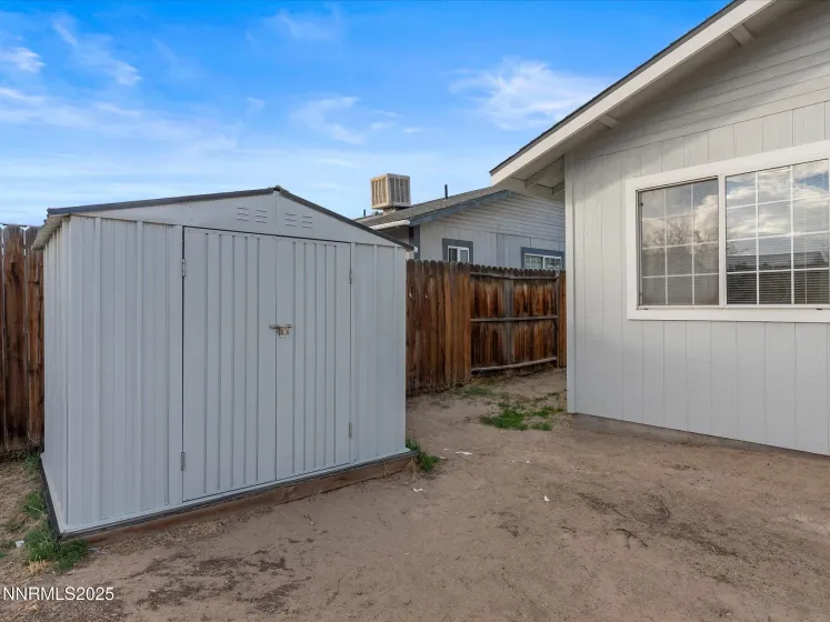 1951 Albert, Fallon, Nevada 89406, 4 Bedrooms Bedrooms, ,2 BathroomsBathrooms,Residential,Residential,Albert,250058240