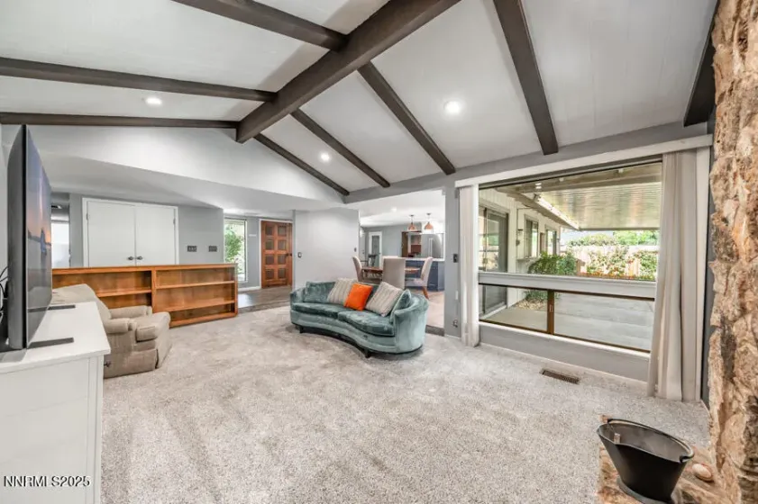 1460 Shewmaker, Reno, Nevada 89509, 4 Bedrooms Bedrooms, ,2 BathroomsBathrooms,Residential,Residential,Shewmaker,250056329