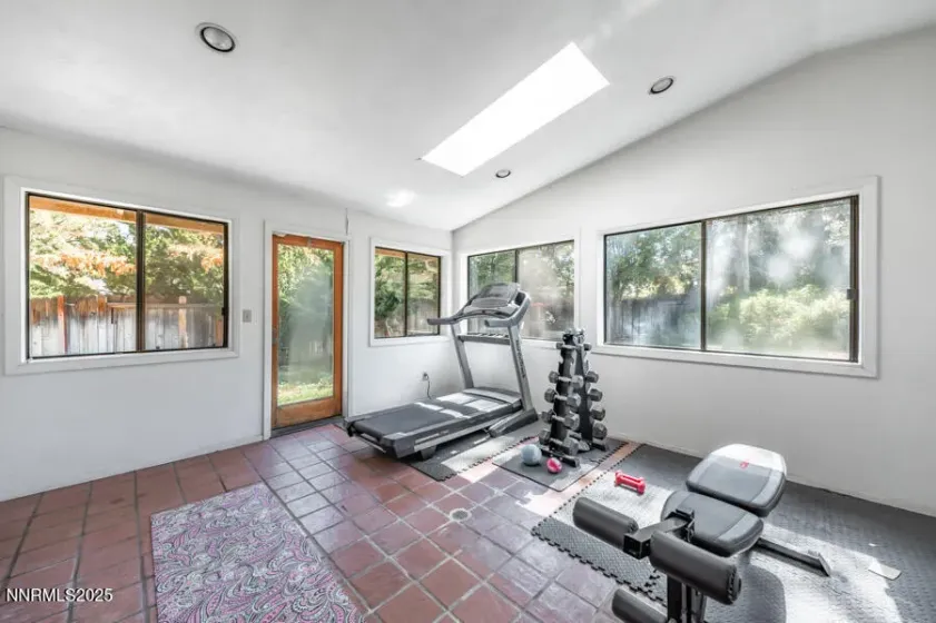 1460 Shewmaker, Reno, Nevada 89509, 4 Bedrooms Bedrooms, ,2 BathroomsBathrooms,Residential,Residential,Shewmaker,250056329