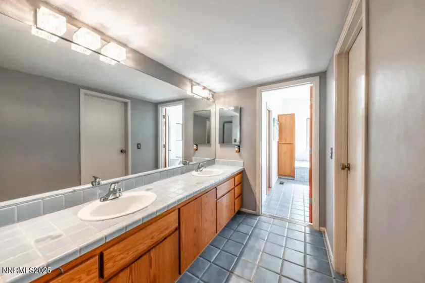 1460 Shewmaker, Reno, Nevada 89509, 4 Bedrooms Bedrooms, ,2 BathroomsBathrooms,Residential,Residential,Shewmaker,250056329