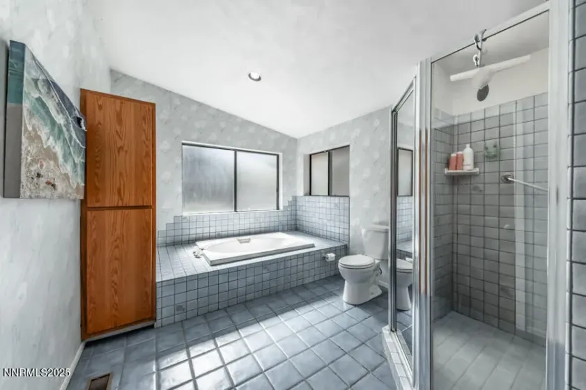 1460 Shewmaker, Reno, Nevada 89509, 4 Bedrooms Bedrooms, ,2 BathroomsBathrooms,Residential,Residential,Shewmaker,250056329