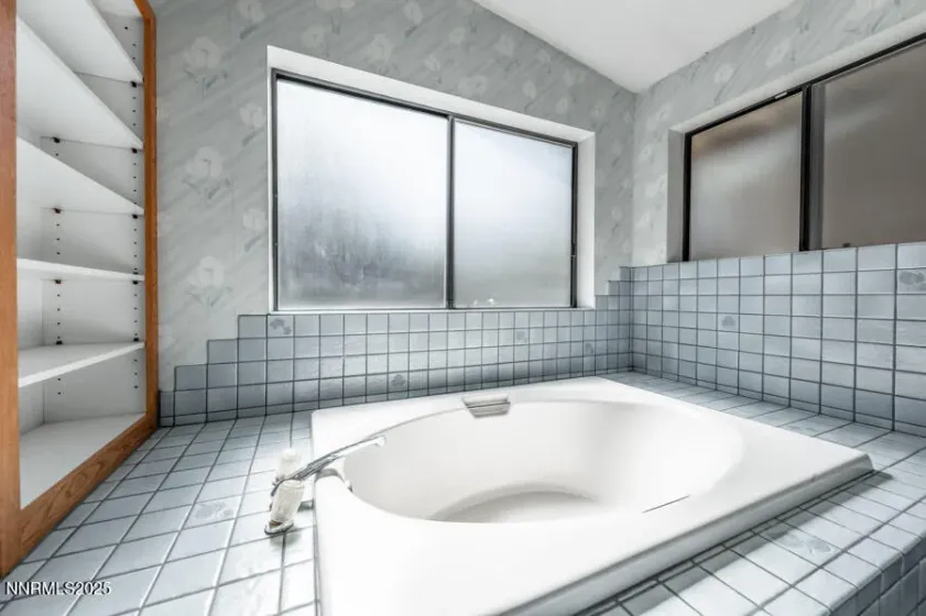 1460 Shewmaker, Reno, Nevada 89509, 4 Bedrooms Bedrooms, ,2 BathroomsBathrooms,Residential,Residential,Shewmaker,250056329