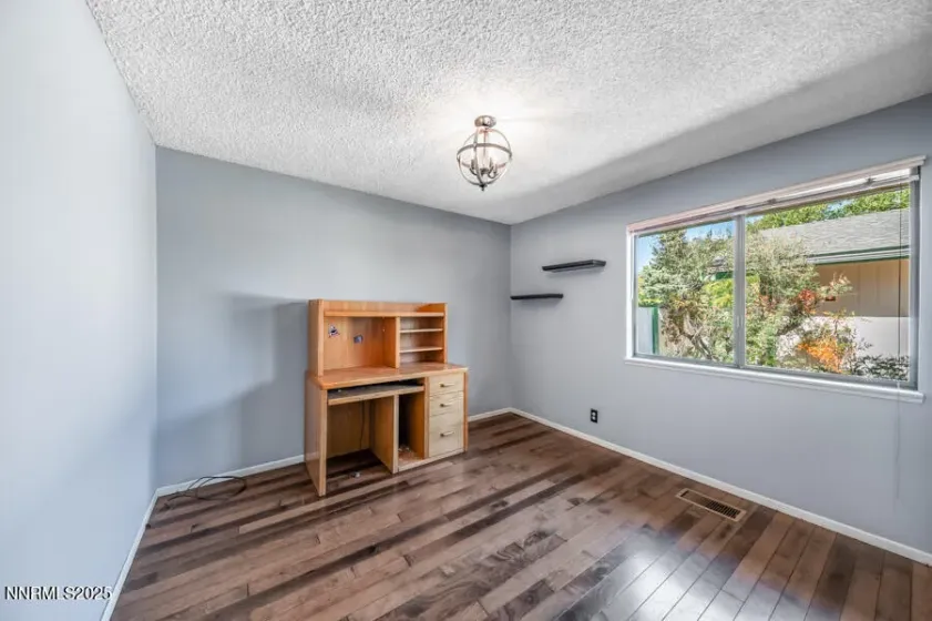 1460 Shewmaker, Reno, Nevada 89509, 4 Bedrooms Bedrooms, ,2 BathroomsBathrooms,Residential,Residential,Shewmaker,250056329