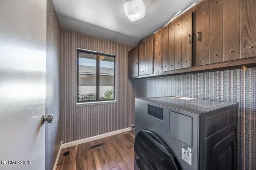 1460 Shewmaker, Reno, Nevada 89509, 4 Bedrooms Bedrooms, ,2 BathroomsBathrooms,Residential,Residential,Shewmaker,250056329