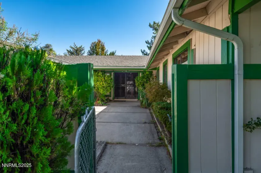 1460 Shewmaker, Reno, Nevada 89509, 4 Bedrooms Bedrooms, ,2 BathroomsBathrooms,Residential,Residential,Shewmaker,250056329