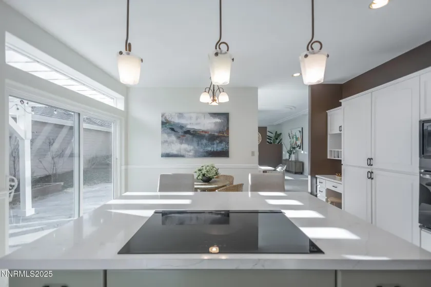 3915 Innsbruck, Reno, Nevada 89519, 2 Bedrooms Bedrooms, ,3 BathroomsBathrooms,Residential,Residential,Innsbruck,250058244