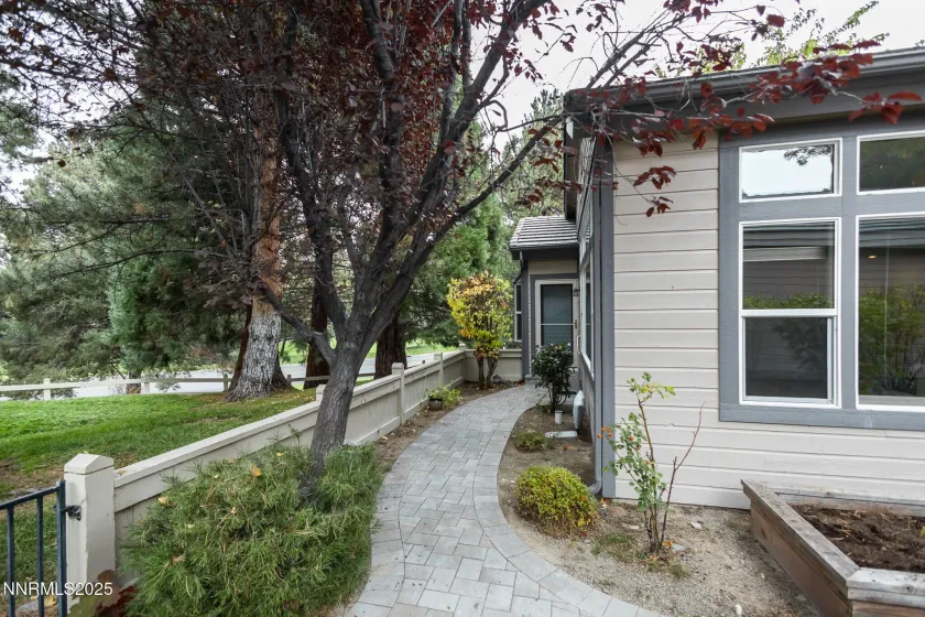 3915 Innsbruck, Reno, Nevada 89519, 2 Bedrooms Bedrooms, ,3 BathroomsBathrooms,Residential,Residential,Innsbruck,250058244