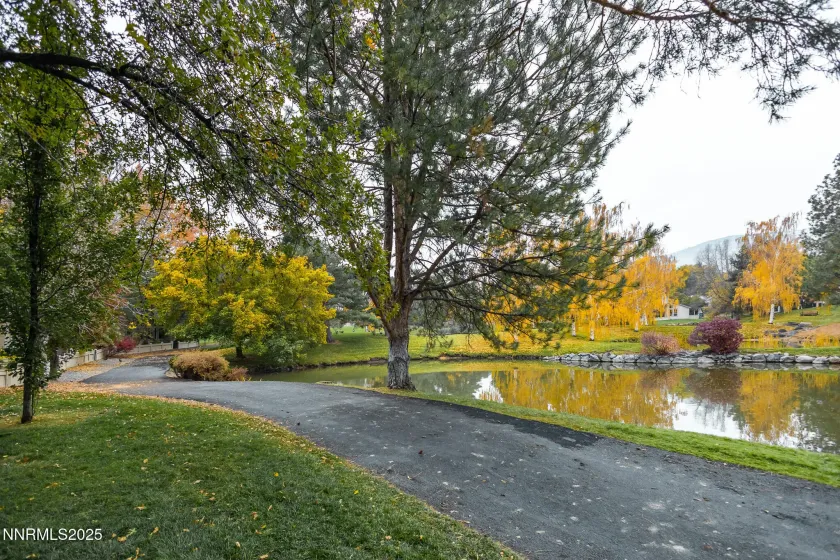 3915 Innsbruck, Reno, Nevada 89519, 2 Bedrooms Bedrooms, ,3 BathroomsBathrooms,Residential,Residential,Innsbruck,250058244