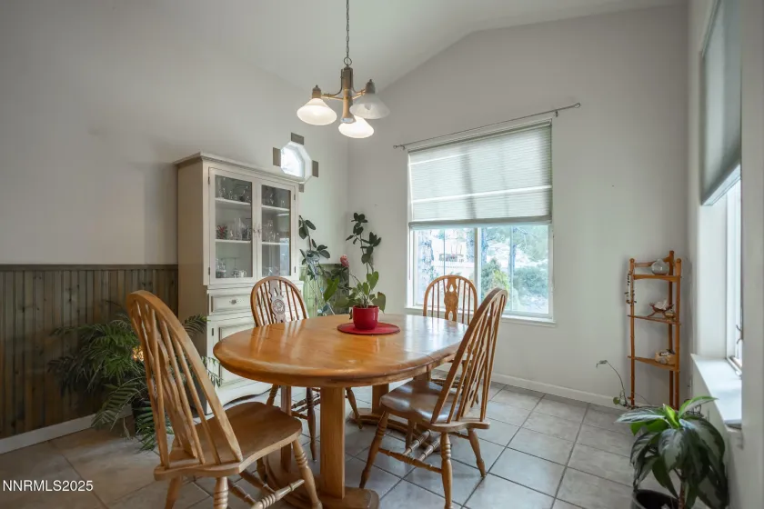 3790 Ranch Crest, Reno, Nevada 89509, 3 Bedrooms Bedrooms, ,2 BathroomsBathrooms,Residential,Residential,Ranch Crest,250058245