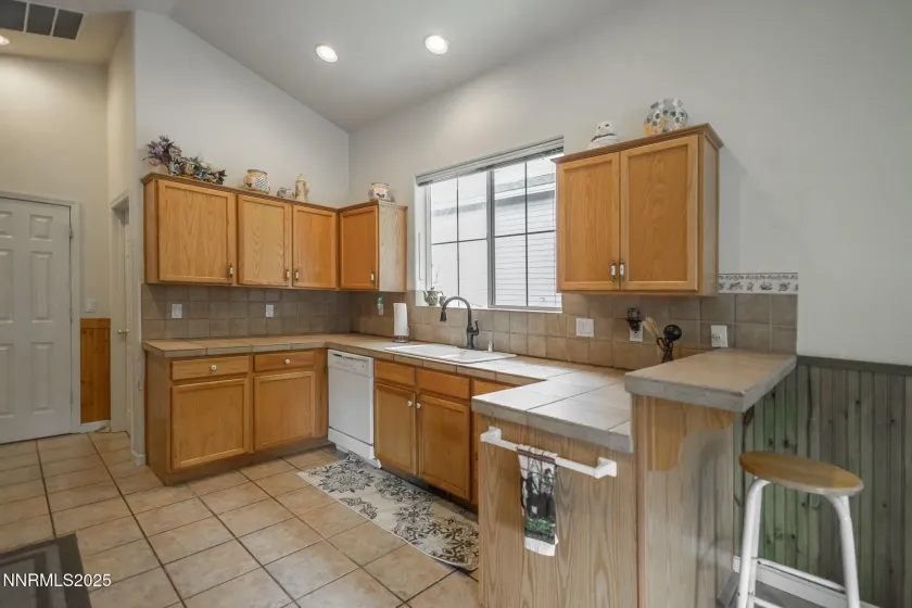 3790 Ranch Crest, Reno, Nevada 89509, 3 Bedrooms Bedrooms, ,2 BathroomsBathrooms,Residential,Residential,Ranch Crest,250058245