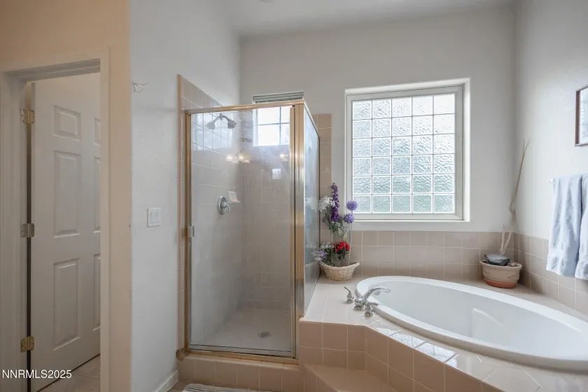 3790 Ranch Crest, Reno, Nevada 89509, 3 Bedrooms Bedrooms, ,2 BathroomsBathrooms,Residential,Residential,Ranch Crest,250058245