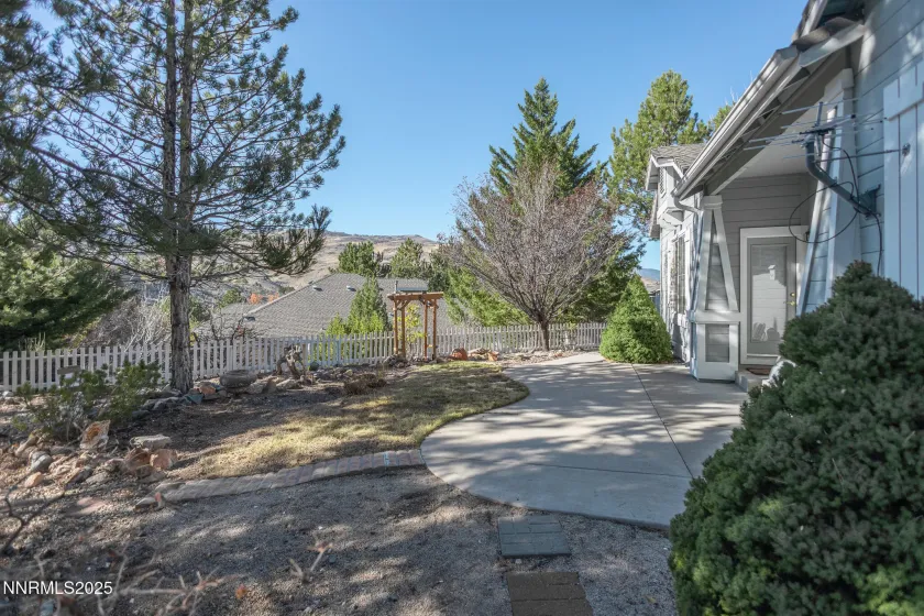 3790 Ranch Crest, Reno, Nevada 89509, 3 Bedrooms Bedrooms, ,2 BathroomsBathrooms,Residential,Residential,Ranch Crest,250058245