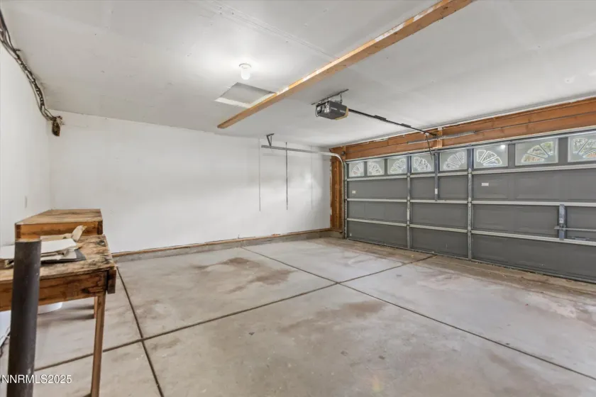 6530 Fall River, Reno, Nevada 89523, 3 Bedrooms Bedrooms, ,2 BathroomsBathrooms,Residential,Residential,Fall River,250058248