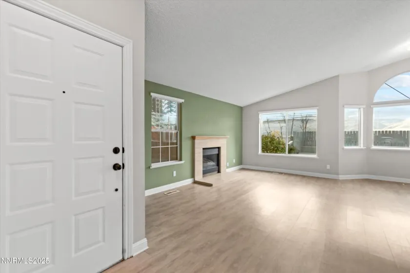 6530 Fall River, Reno, Nevada 89523, 3 Bedrooms Bedrooms, ,2 BathroomsBathrooms,Residential,Residential,Fall River,250058248