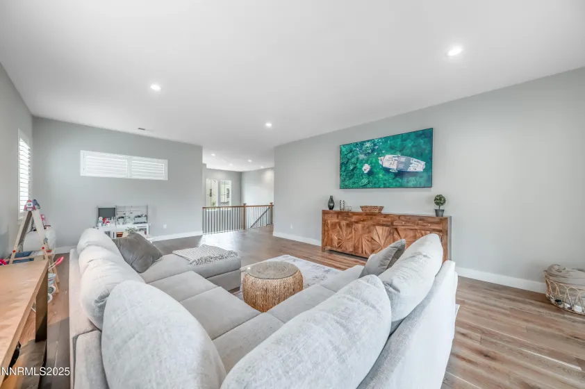 5453 Side Saddle, Reno, Nevada 89511, 5 Bedrooms Bedrooms, ,5 BathroomsBathrooms,Residential,Residential,Side Saddle,250058253