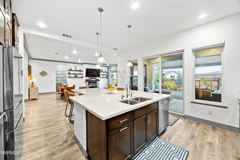 961 Solarium, Reno, Nevada 89511, 4 Bedrooms Bedrooms, ,4 BathroomsBathrooms,Residential,Residential,Solarium,250058251