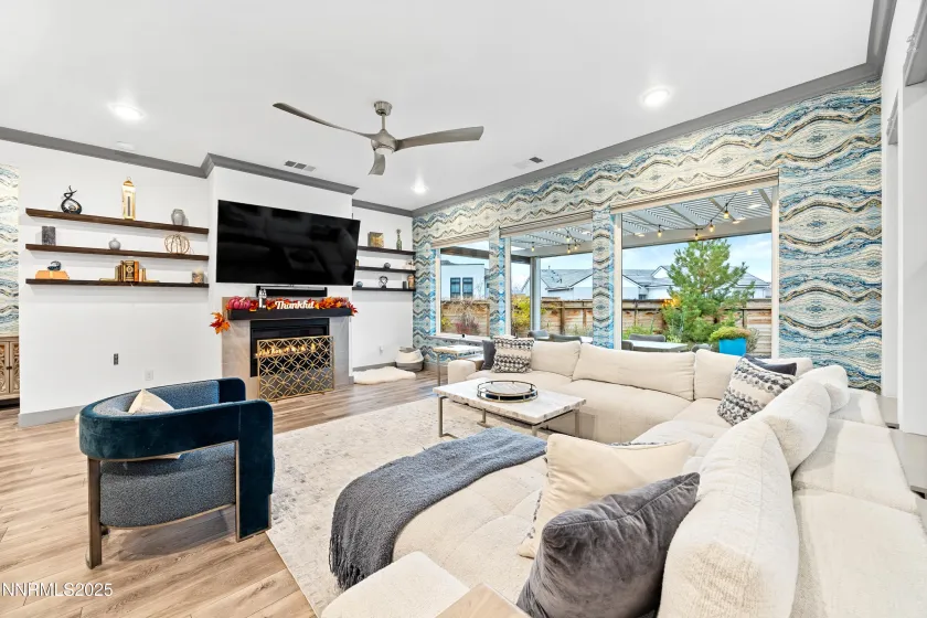 961 Solarium, Reno, Nevada 89511, 4 Bedrooms Bedrooms, ,4 BathroomsBathrooms,Residential,Residential,Solarium,250058251